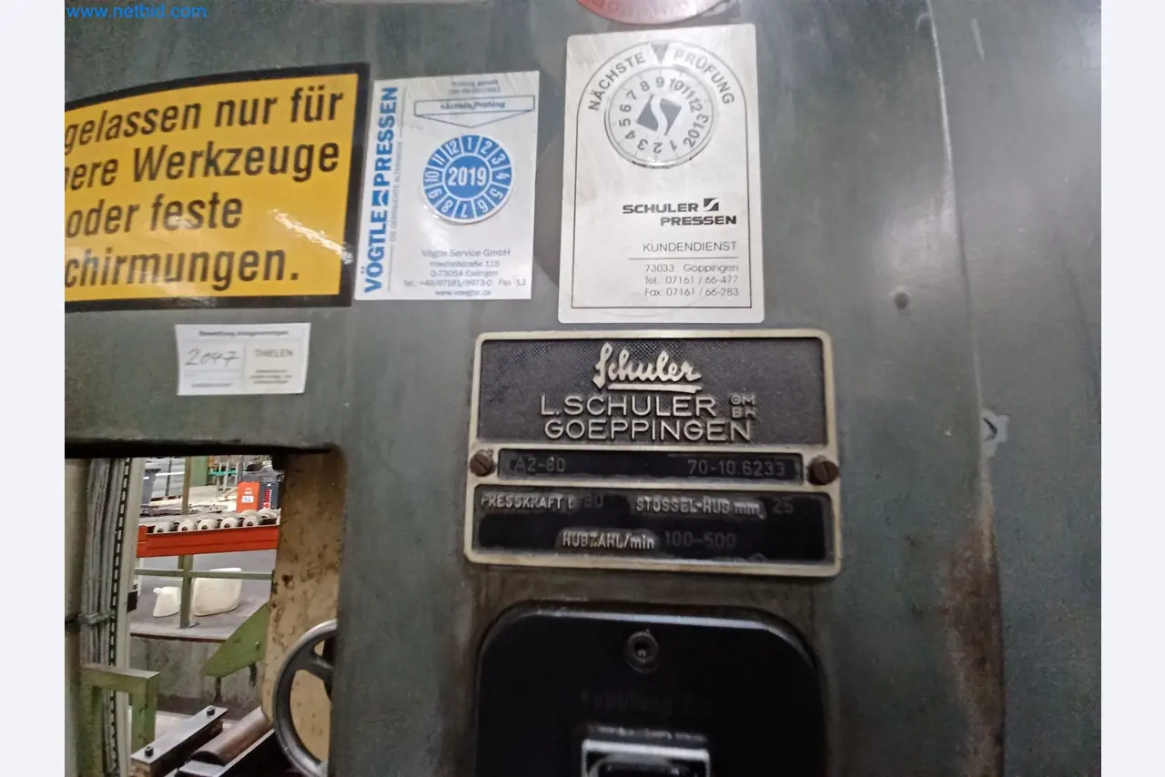 Machines voor de productie van gestanste onderdelen voor onder andere de auto-industrie-2