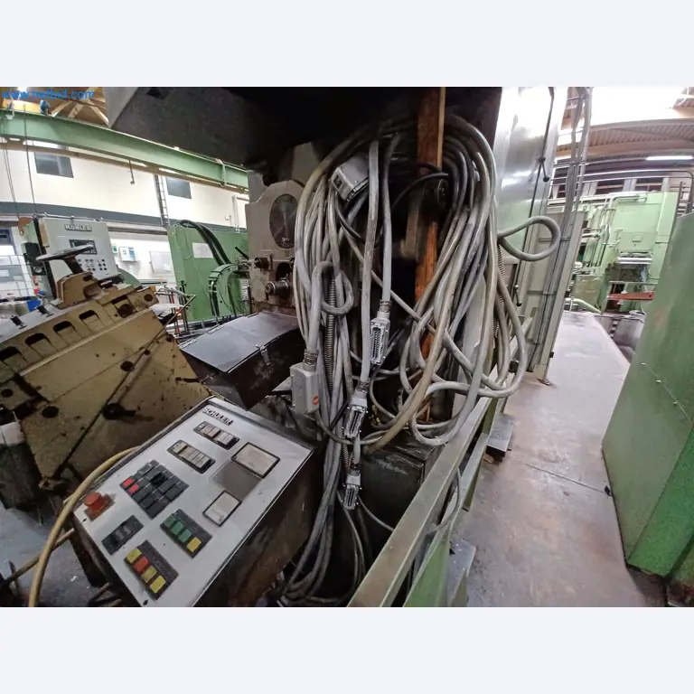 Machines voor de productie van gestanste onderdelen voor onder andere de auto-industrie-7