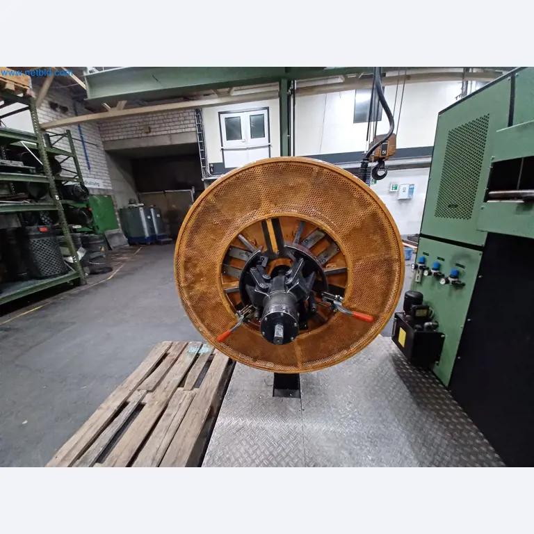 Maszyny do produkcji części tłoczonych dla przemysłu motoryzacyjnego, między innymi-3