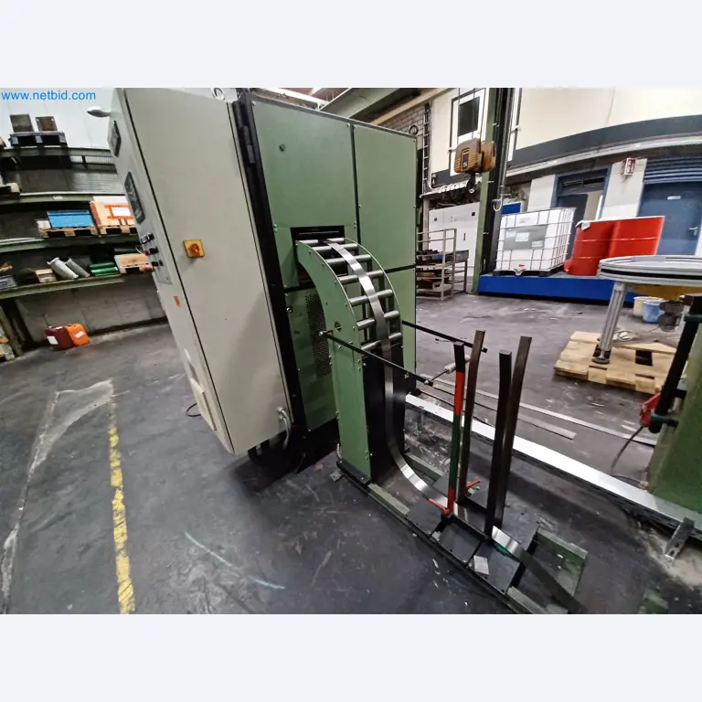 Maszyny do produkcji części tłoczonych dla przemysłu motoryzacyjnego, między innymi-4