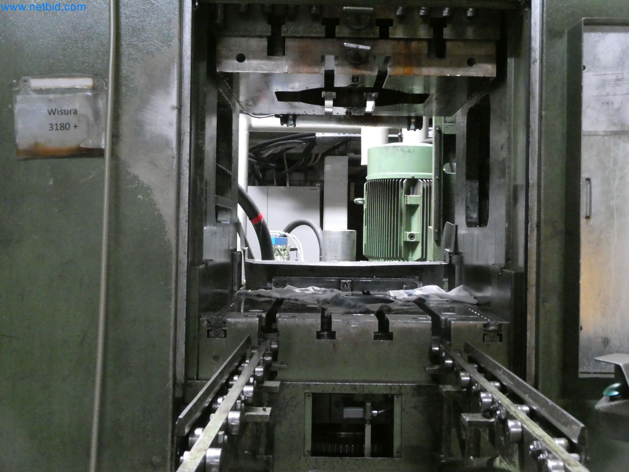 Maschinen zur Herstellung von Stanzteilen u.a. für die Automotiv-Branche-3