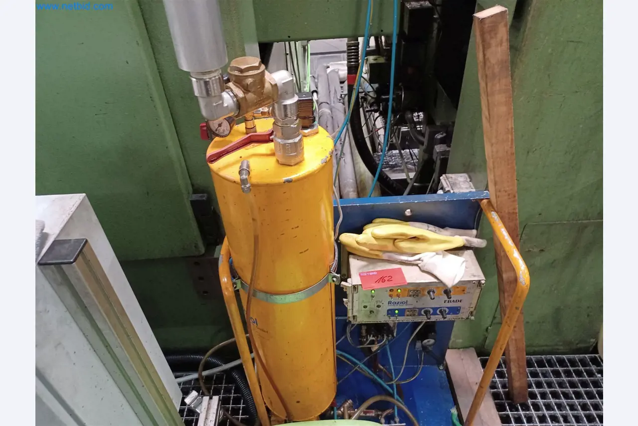 Machines for the production of stamped parts for the automotive industry, among others-5