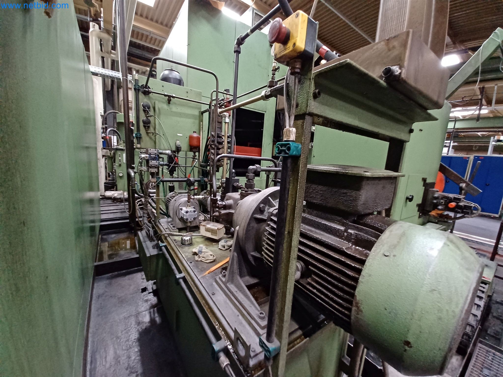 Machines for the production of stamped parts for the automotive industry, among others-7