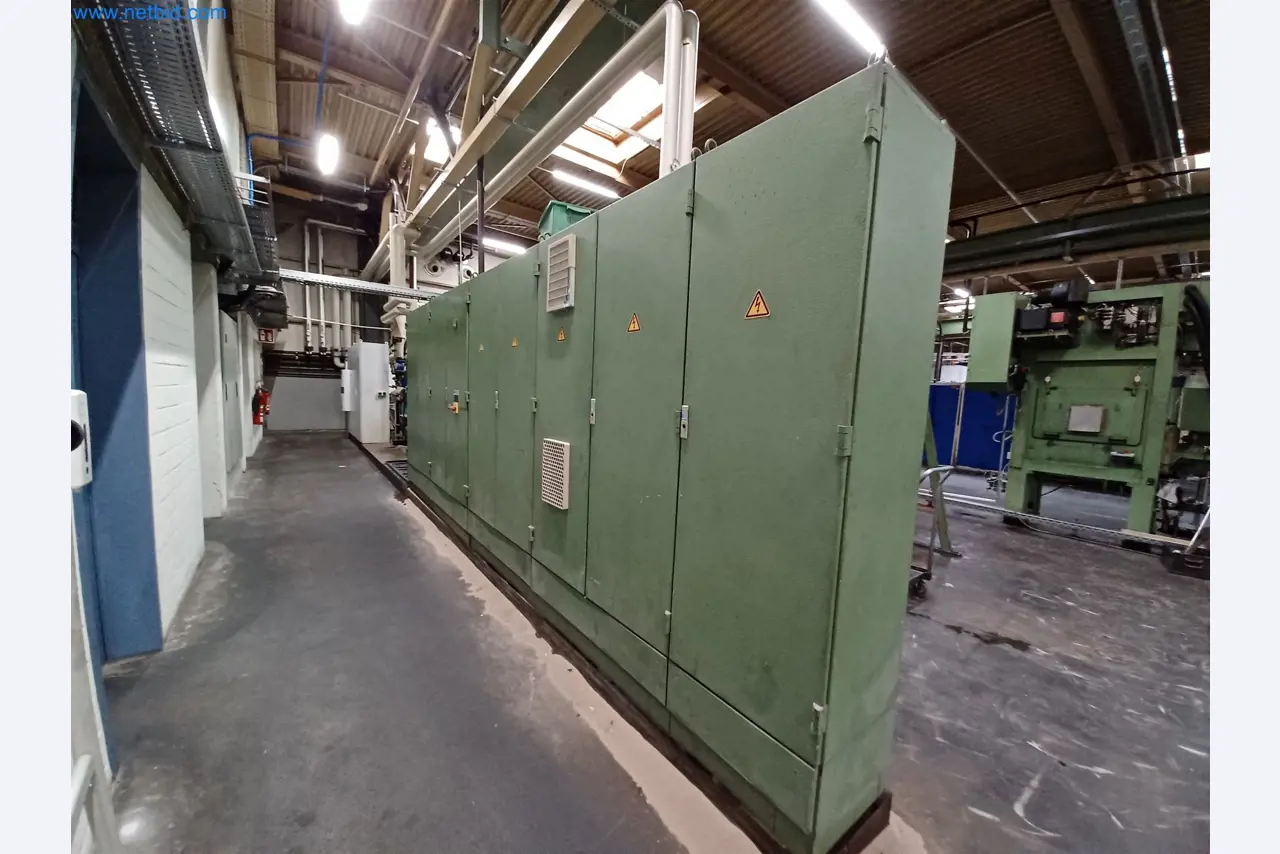 Machines for the production of stamped parts for the automotive industry, among others-8