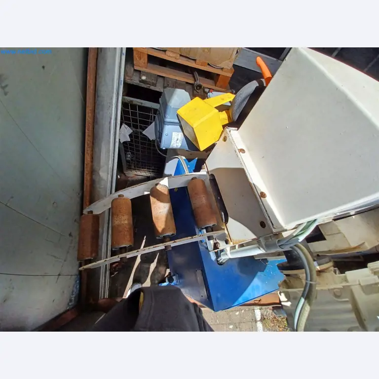 Machines for the production of stamped parts for the automotive industry, among others-4