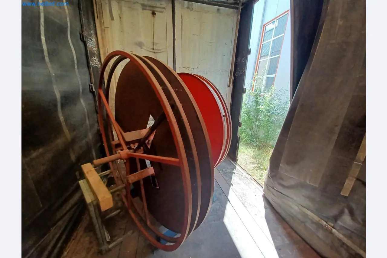 Machines for the production of stamped parts for the automotive industry, among others-4