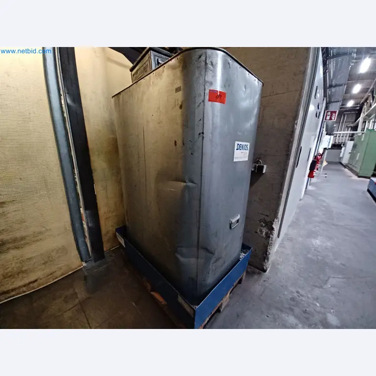 Stroje na výrobu lisovaných dílů mimo jiné pro automobilový průmysl.-1