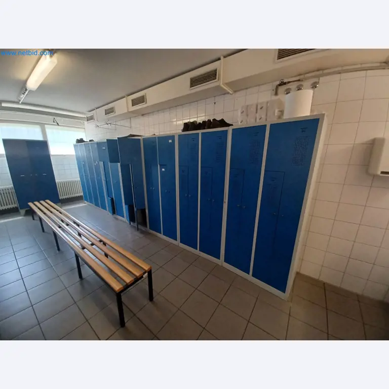 Stroji za proizvodnjo štancanih delov za avtomobilsko industrijo, med drugim-1