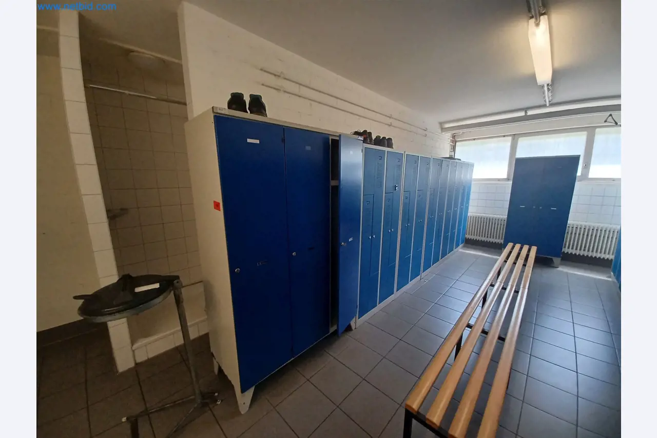 Stroji za proizvodnjo štancanih delov za avtomobilsko industrijo, med drugim-2