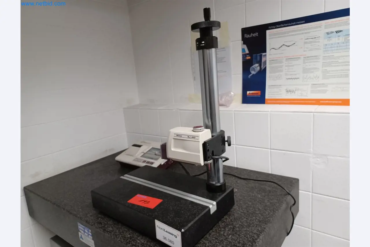 Maszyny do produkcji części tłoczonych dla przemysłu motoryzacyjnego, między innymi-4