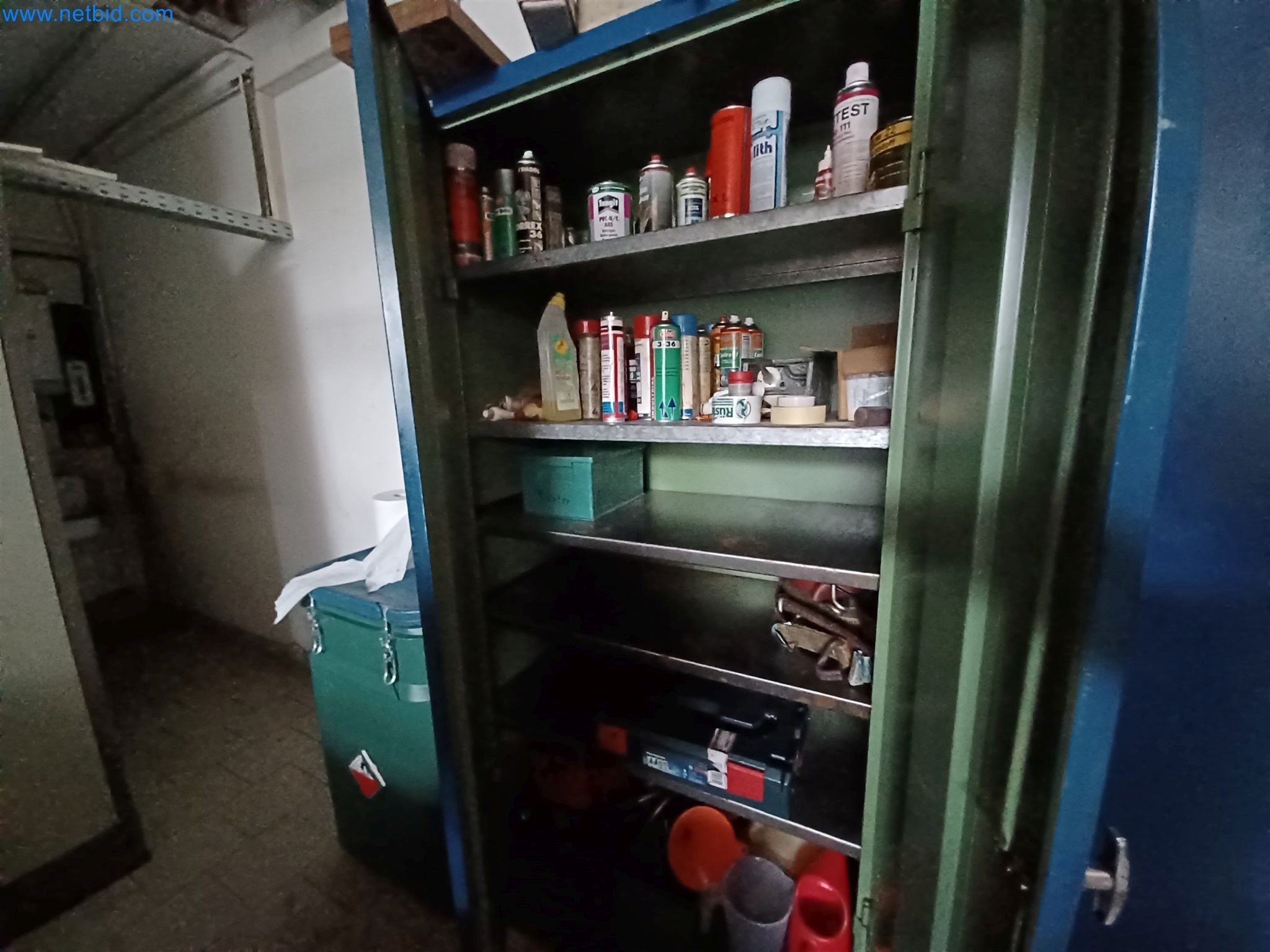 Maszyny do produkcji części tłoczonych dla przemysłu motoryzacyjnego, między innymi-102