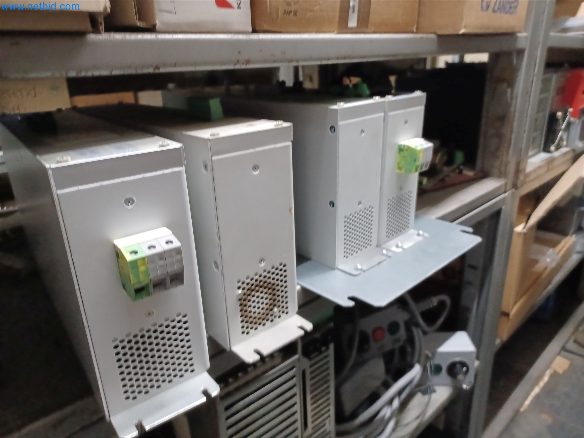 Maszyny do produkcji części tłoczonych dla przemysłu motoryzacyjnego, między innymi-110