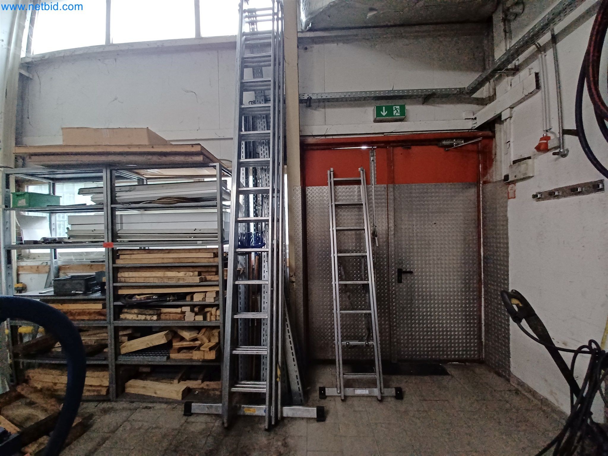 Maszyny do produkcji części tłoczonych dla przemysłu motoryzacyjnego, między innymi-137