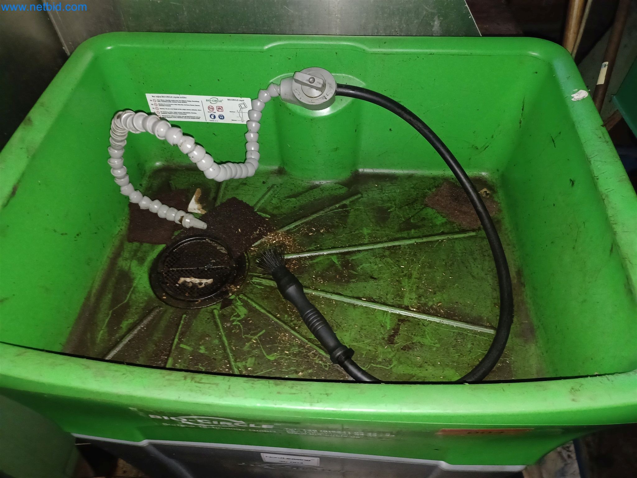 Maszyny do produkcji części tłoczonych dla przemysłu motoryzacyjnego, między innymi-16