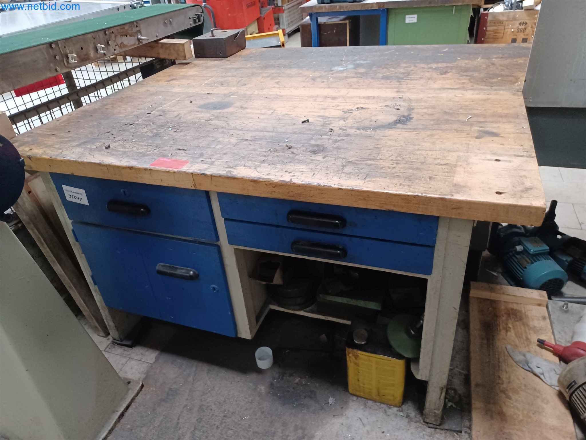 Maszyny do produkcji części tłoczonych dla przemysłu motoryzacyjnego, między innymi-24