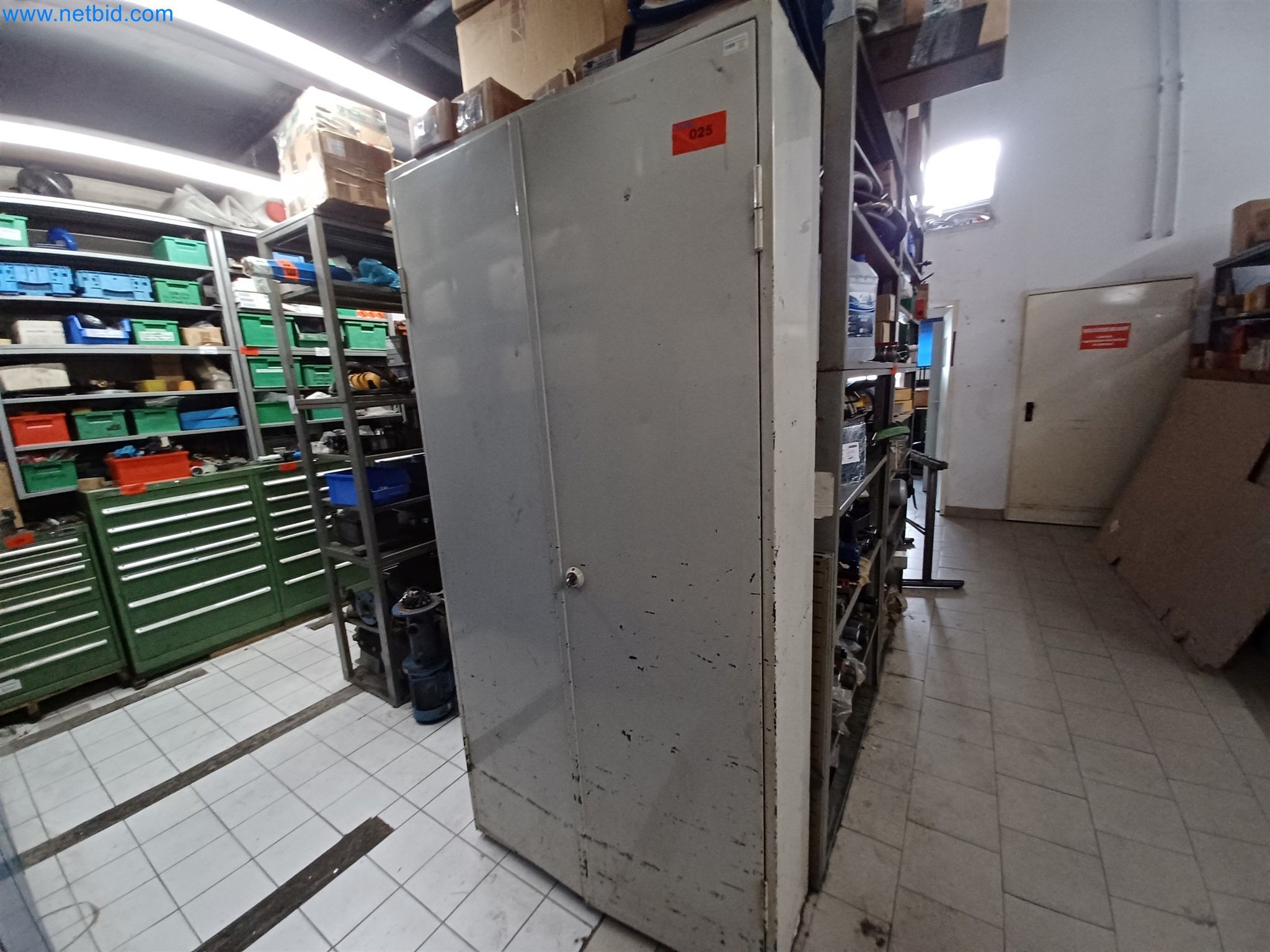 Maszyny do produkcji części tłoczonych dla przemysłu motoryzacyjnego, między innymi-34