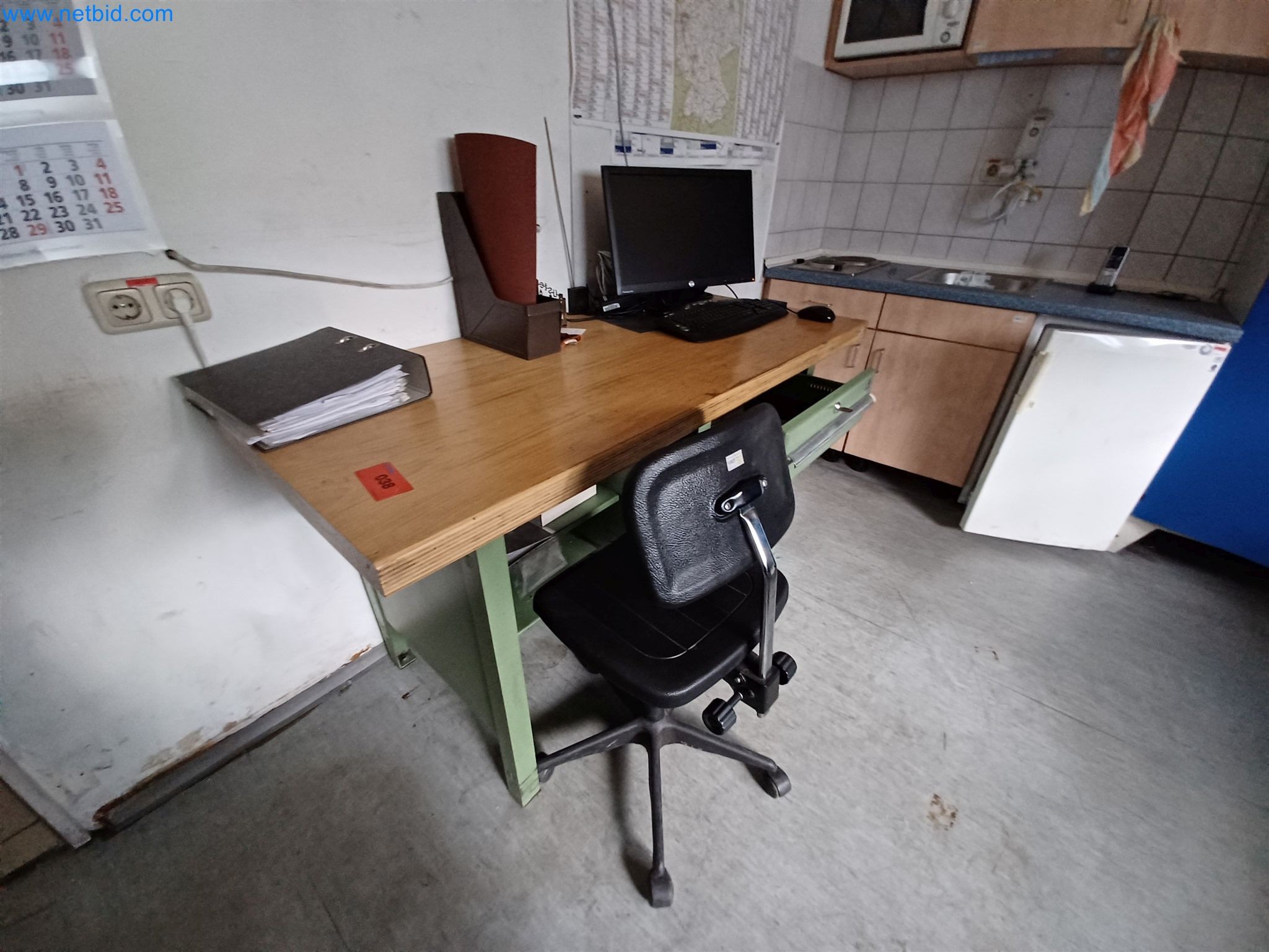 Maszyny do produkcji części tłoczonych dla przemysłu motoryzacyjnego, między innymi-52