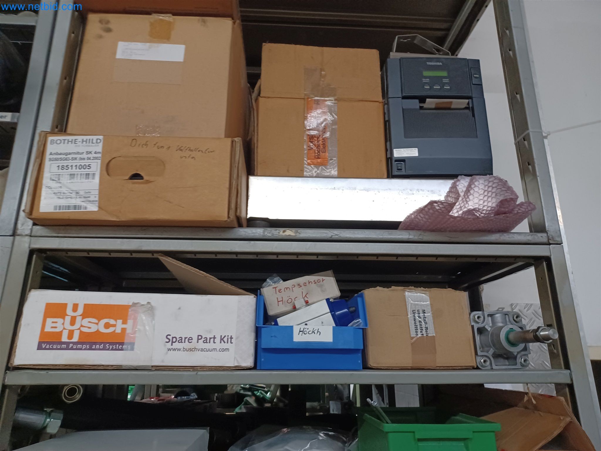 Maszyny do produkcji części tłoczonych dla przemysłu motoryzacyjnego, między innymi-71