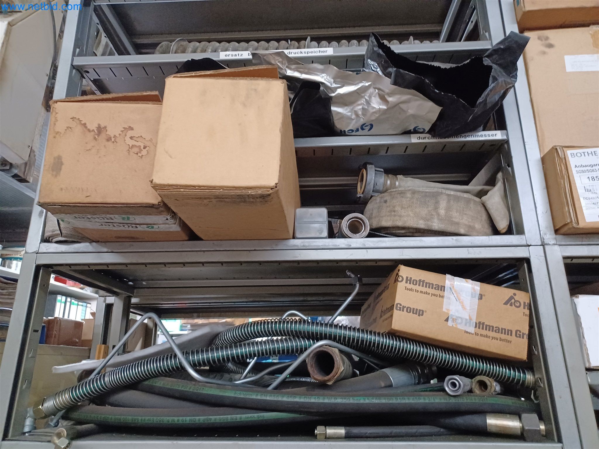 Maszyny do produkcji części tłoczonych dla przemysłu motoryzacyjnego, między innymi-72