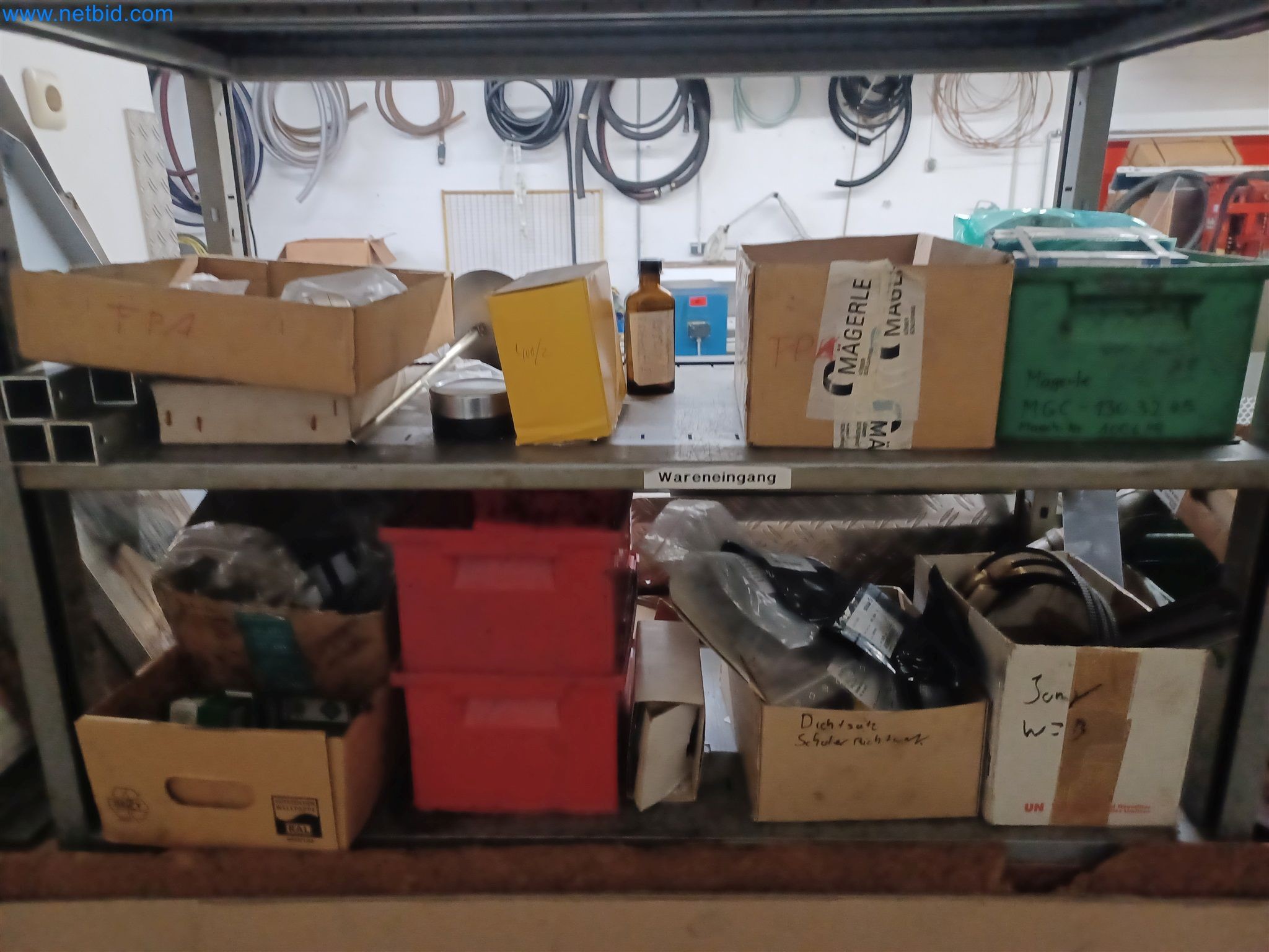 Maszyny do produkcji części tłoczonych dla przemysłu motoryzacyjnego, między innymi-73