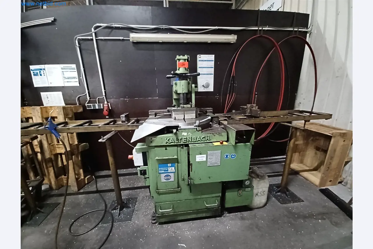 Machines pour la fabrication de pièces découpées, entre autres pour le secteur de l'automobile-2