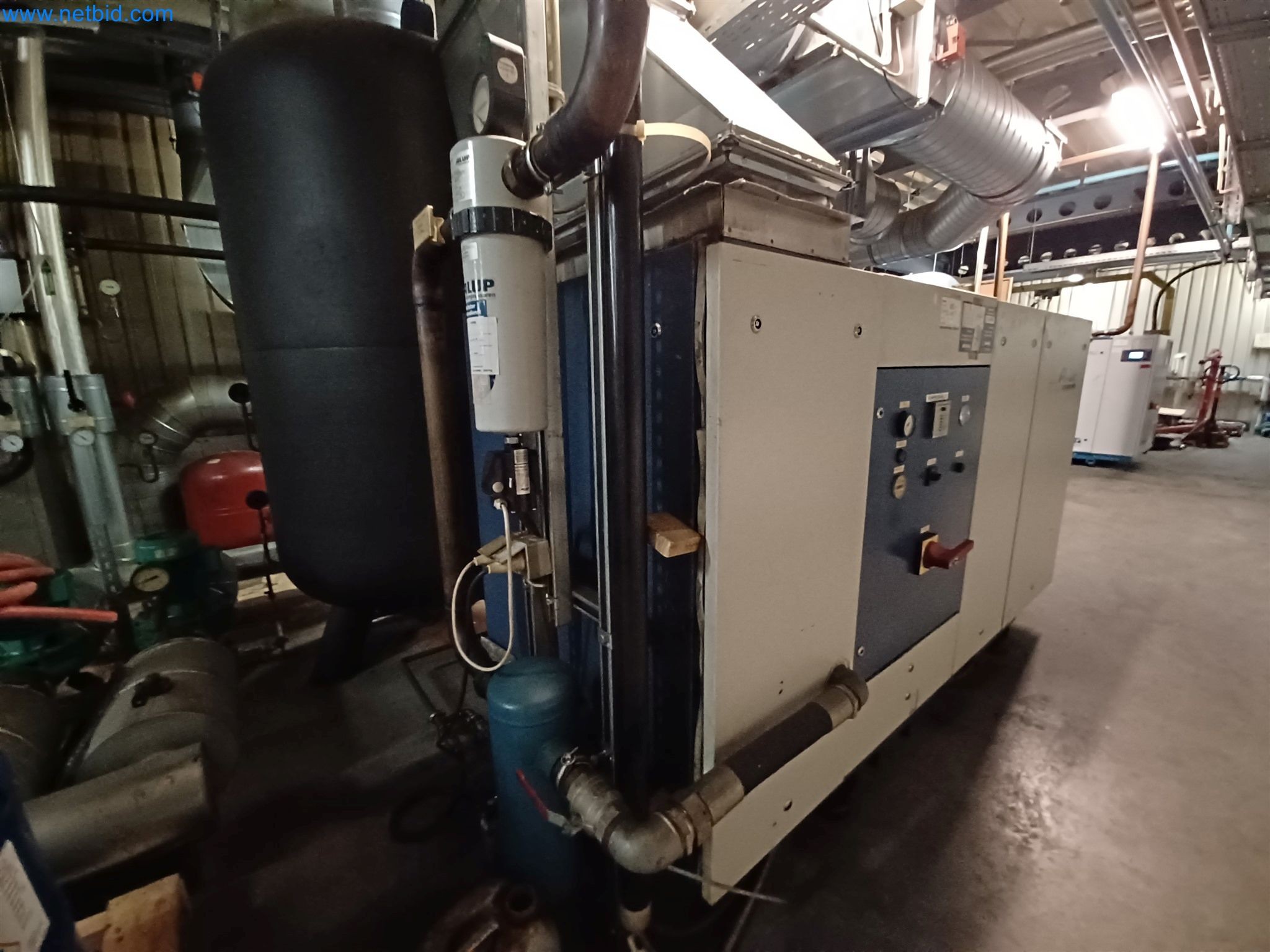 Maszyny do produkcji części tłoczonych dla przemysłu motoryzacyjnego, między innymi-3