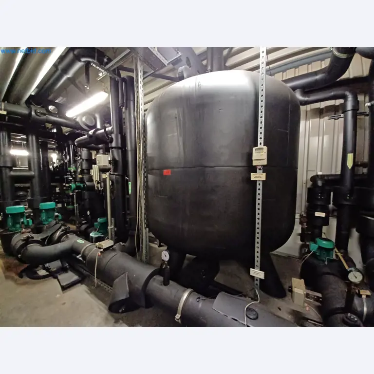 Stroje na výrobu lisovaných dílů mimo jiné pro automobilový průmysl.-1