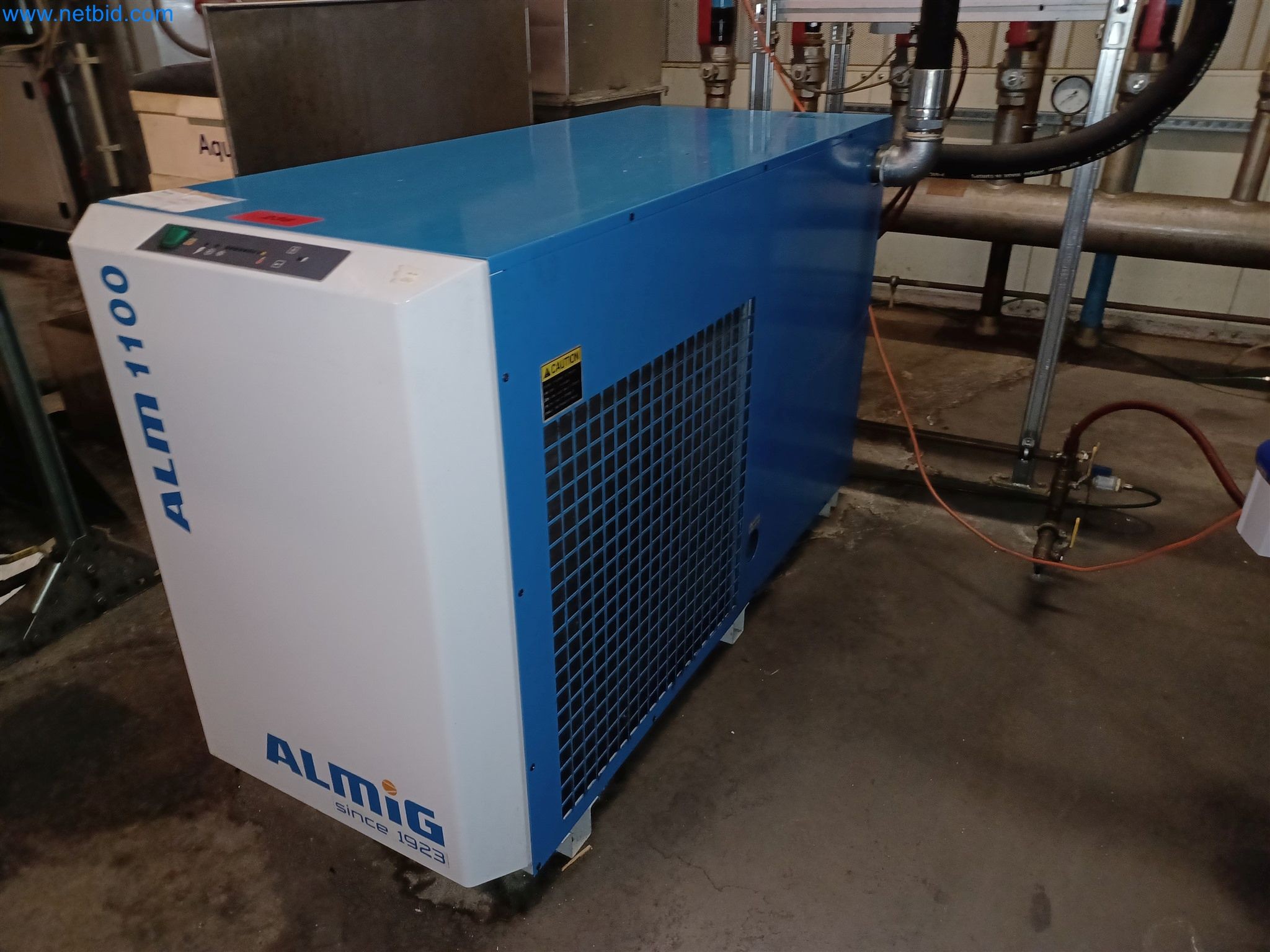 Maszyny do produkcji części tłoczonych dla przemysłu motoryzacyjnego, między innymi-1