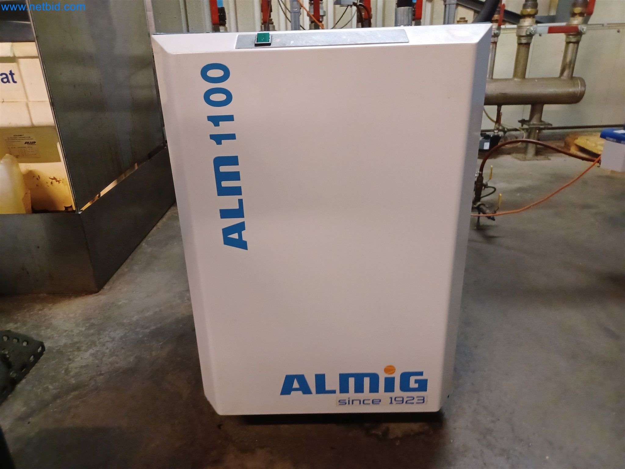 Maszyny do produkcji części tłoczonych dla przemysłu motoryzacyjnego, między innymi-2