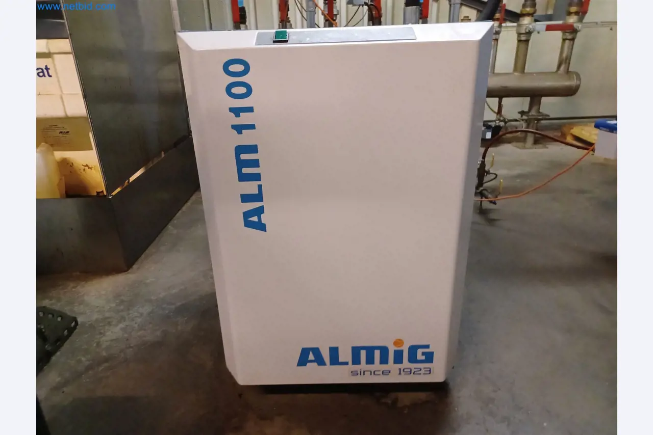 Maszyny do produkcji części tłoczonych dla przemysłu motoryzacyjnego, między innymi-2