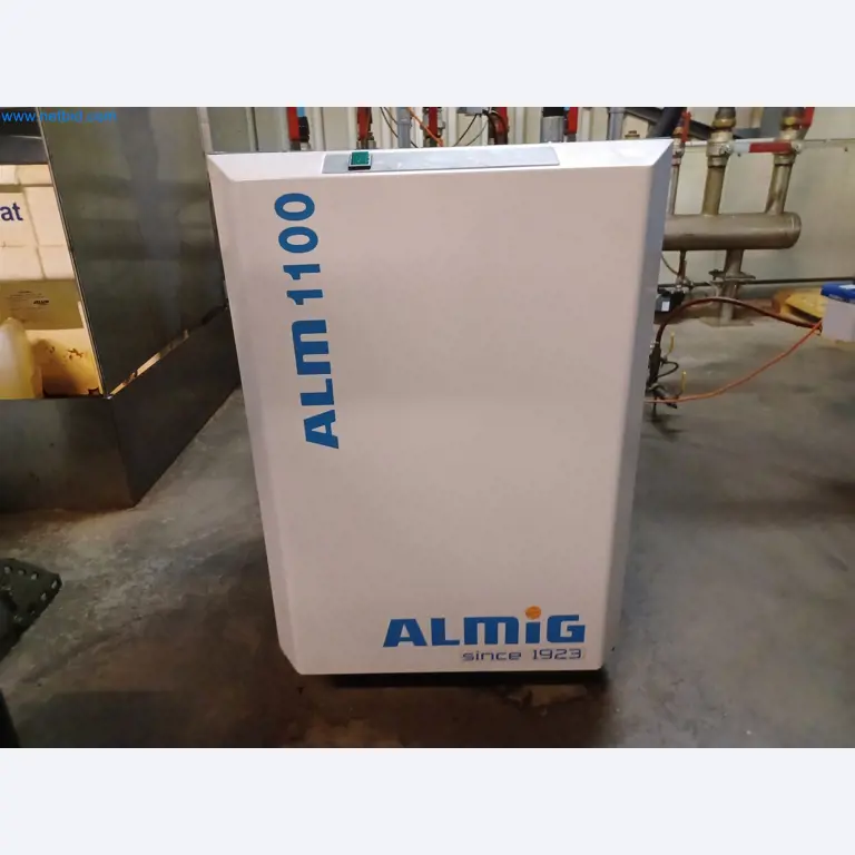 Maszyny do produkcji części tłoczonych dla przemysłu motoryzacyjnego, między innymi-2