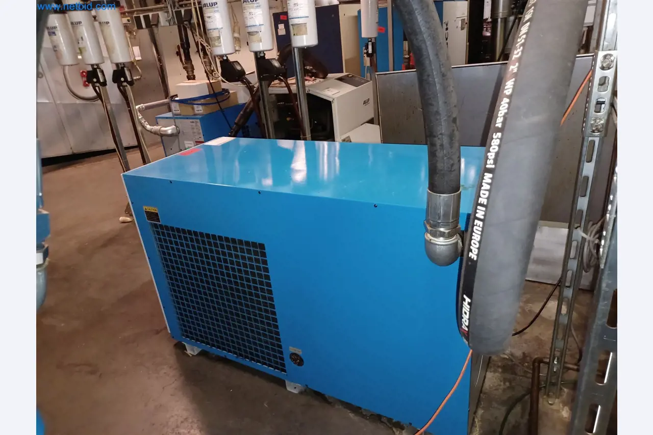 Maszyny do produkcji części tłoczonych dla przemysłu motoryzacyjnego, między innymi-3