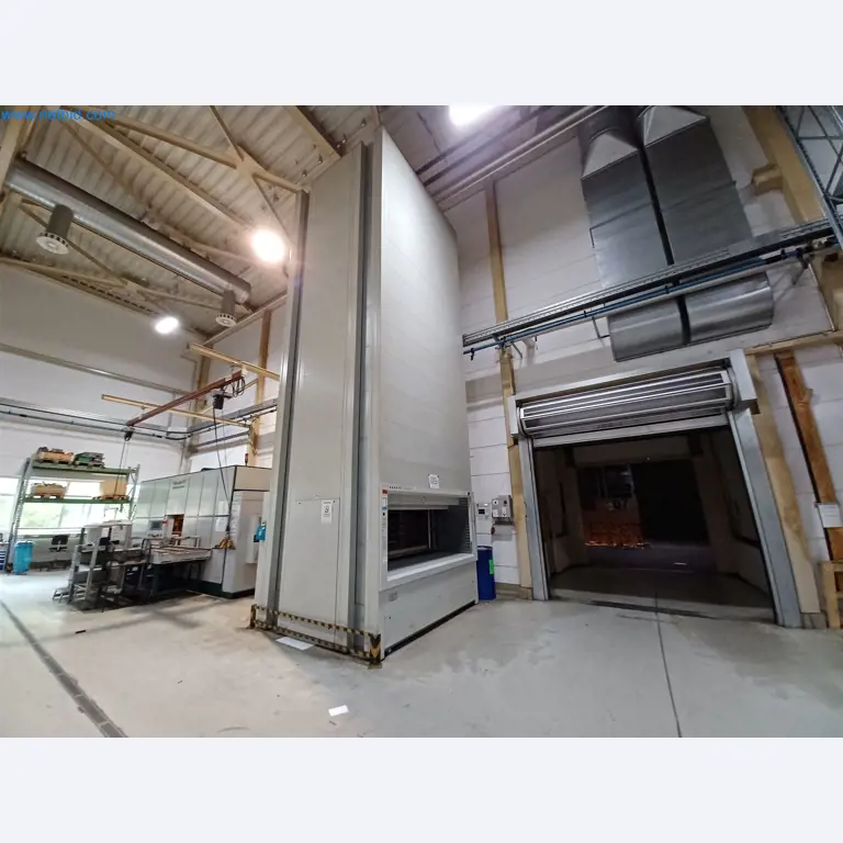 Machines for the production of stamped parts for the automotive industry, among others-1