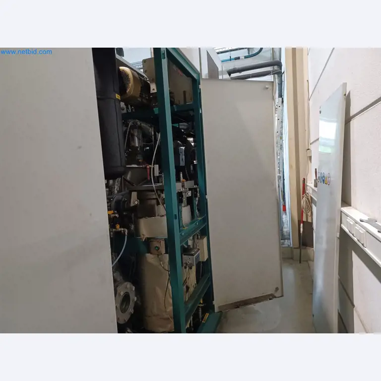 Machines voor de productie van gestanste onderdelen voor onder andere de auto-industrie-4