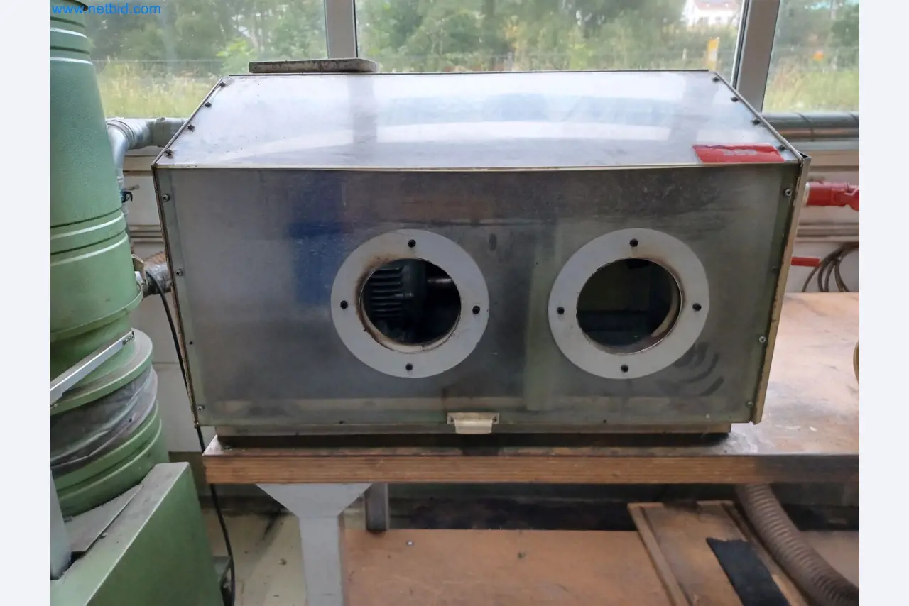 Machines voor de productie van gestanste onderdelen voor onder andere de auto-industrie-2