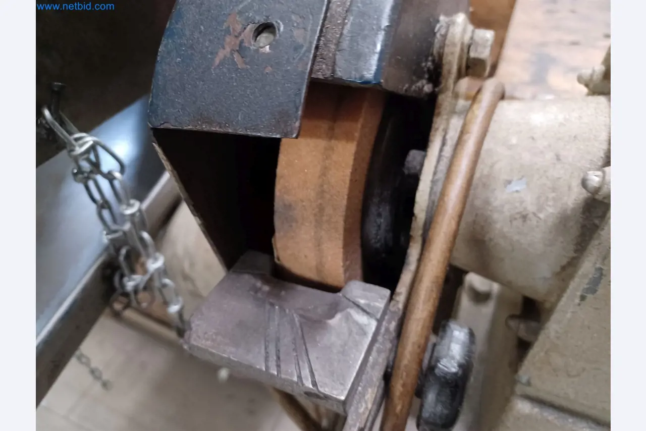 Machines for the production of stamped parts for the automotive industry, among others-4