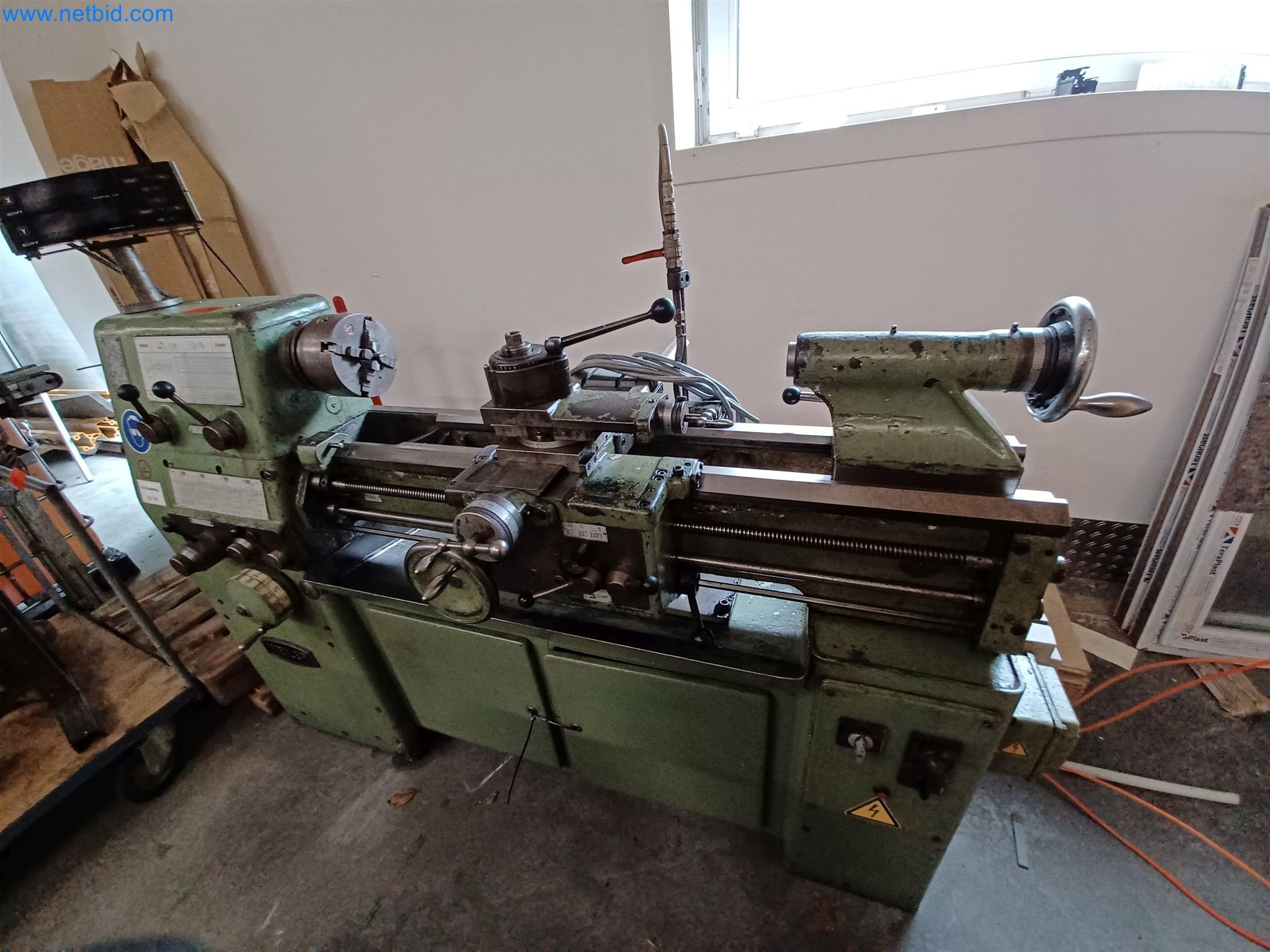 Machines for the production of stamped parts for the automotive industry, among others-3