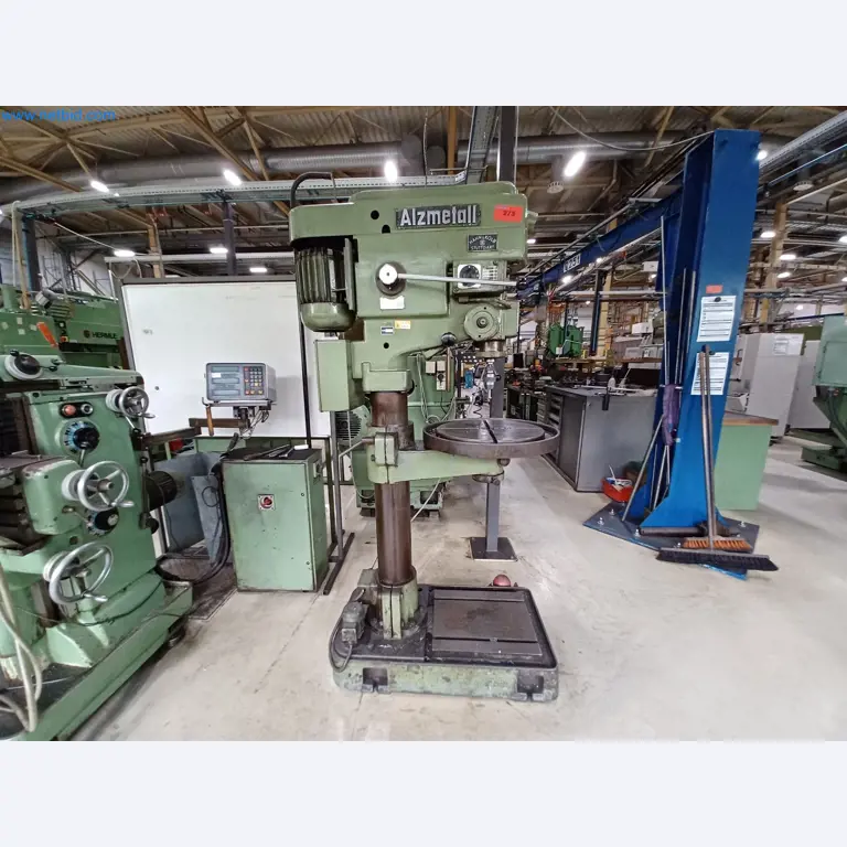 Maszyny do produkcji części tłoczonych dla przemysłu motoryzacyjnego, między innymi-3