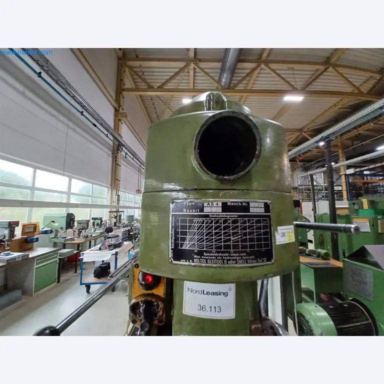 Maszyny do produkcji części tłoczonych dla przemysłu motoryzacyjnego, między innymi-4