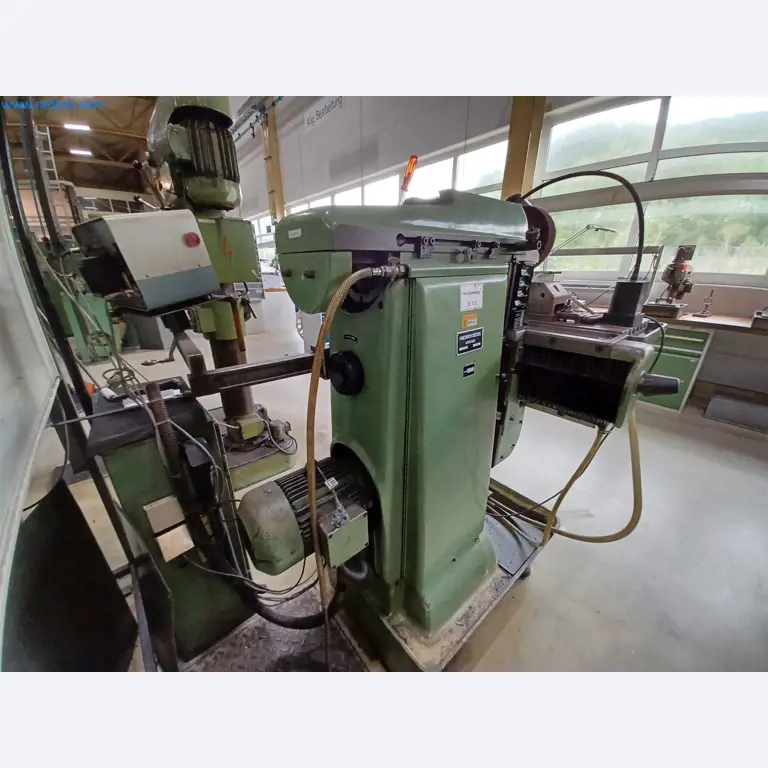 Machines for the production of stamped parts for the automotive industry, among others-7