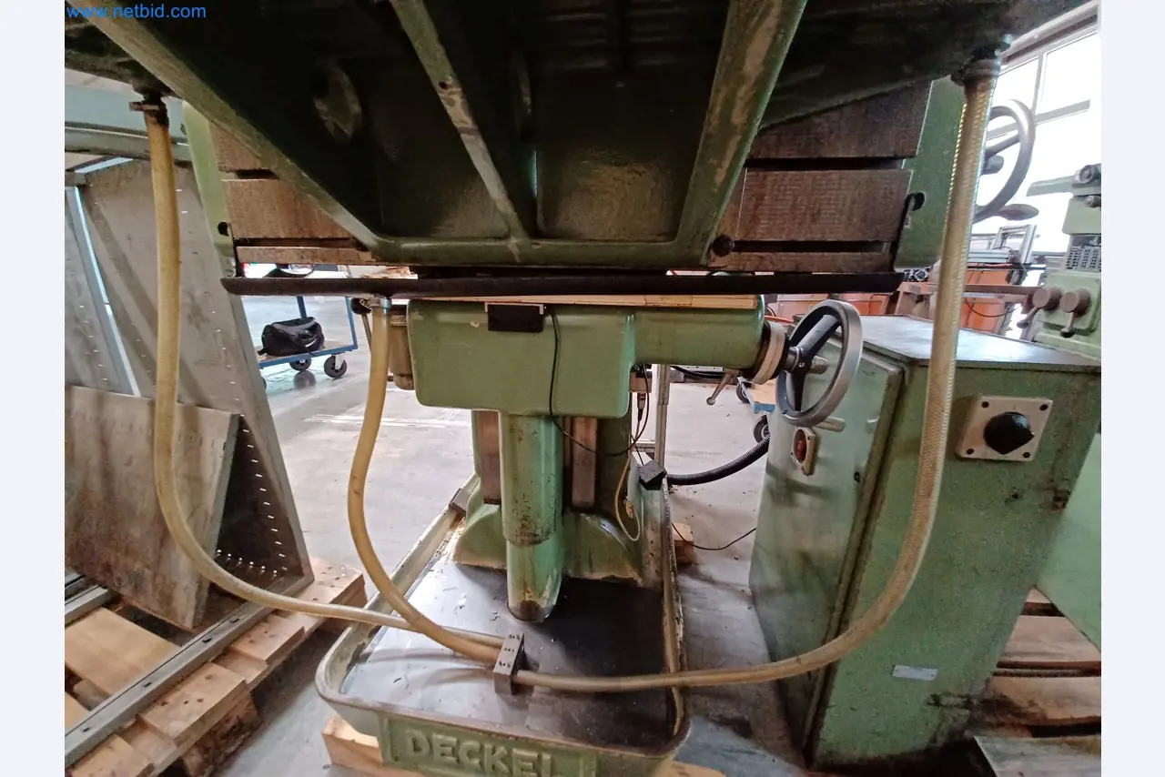 Máquinas para la producción de piezas estampadas para la industria del automóvil, entre otras-6