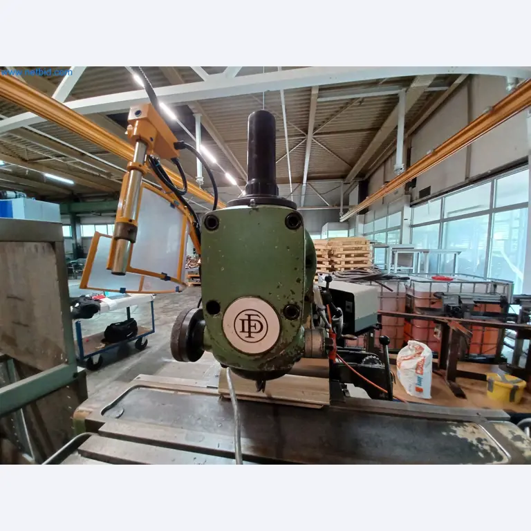 Máquinas para la producción de piezas estampadas para la industria del automóvil, entre otras-7