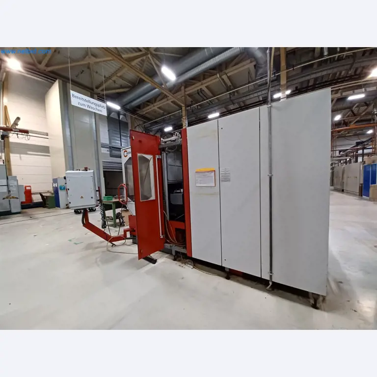 Máquinas para la producción de piezas estampadas para la industria del automóvil, entre otras-12