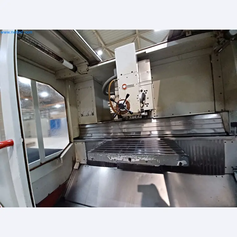 Máquinas para la producción de piezas estampadas para la industria del automóvil, entre otras-3