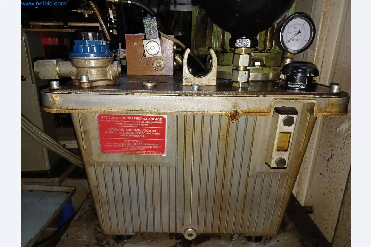 Máquinas para la producción de piezas estampadas para la industria del automóvil, entre otras-8