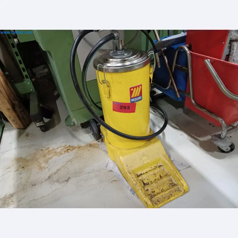 Machines for the production of stamped parts for the automotive industry, among others-1