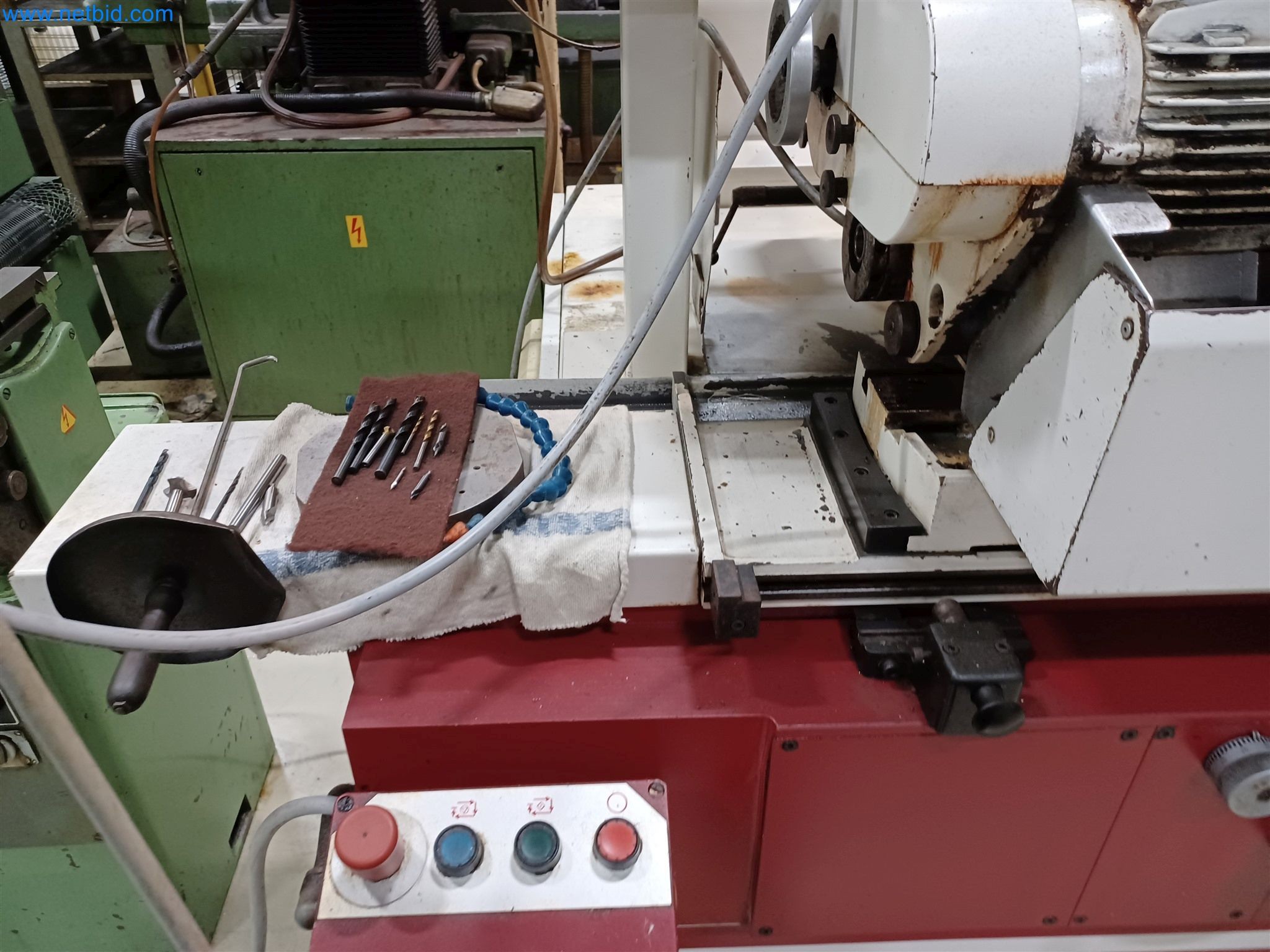 Maschinen zur Herstellung von Stanzteilen u.a. für die Automotiv-Branche-4