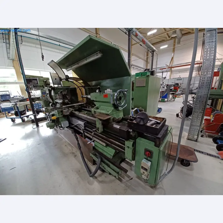 Máquinas para la producción de piezas estampadas para la industria del automóvil, entre otras-1