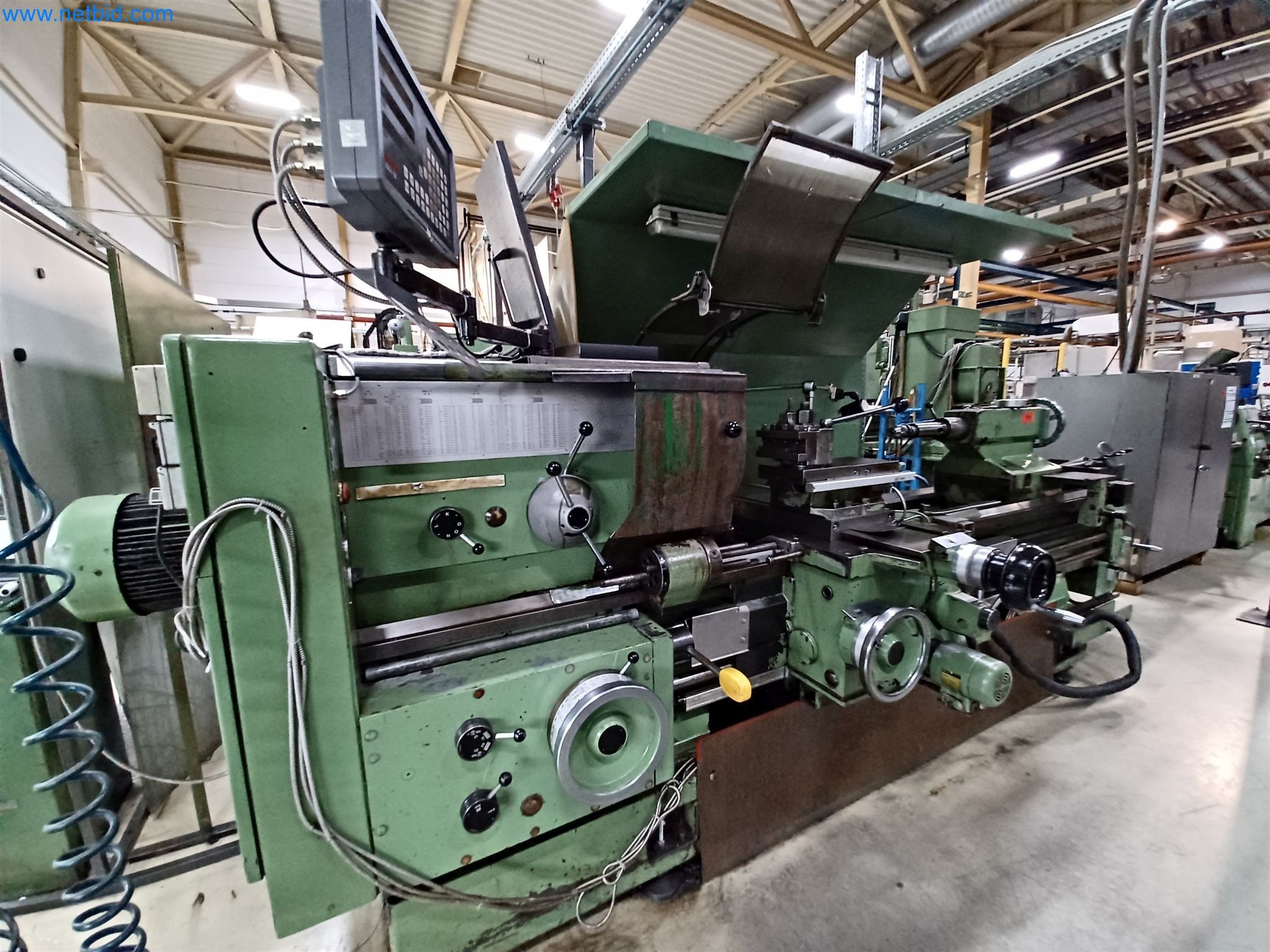 Máquinas para la producción de piezas estampadas para la industria del automóvil, entre otras-3