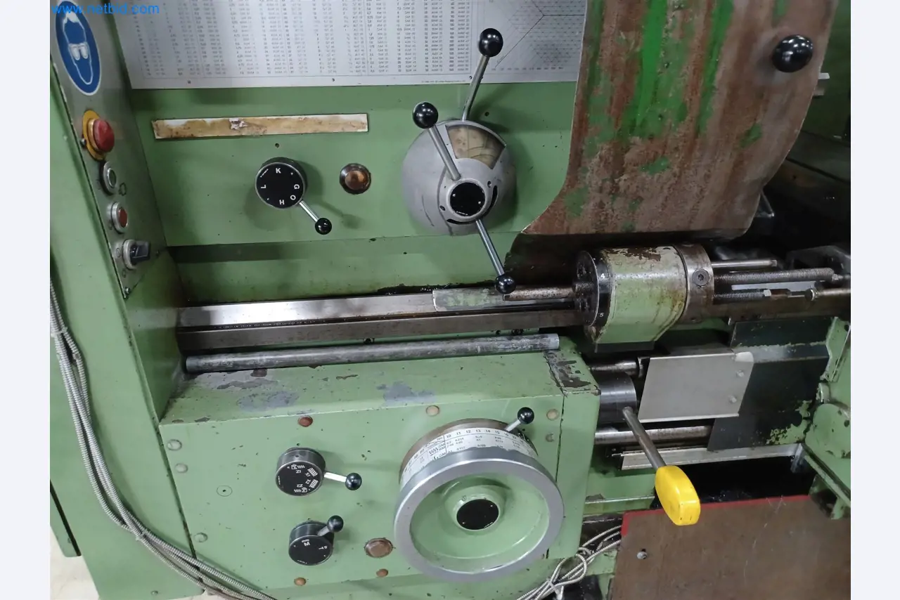 Máquinas para la producción de piezas estampadas para la industria del automóvil, entre otras-7